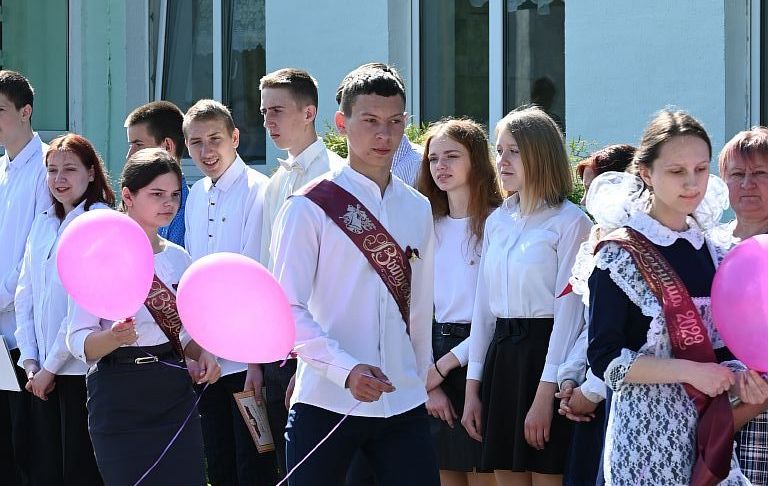 Более 17,5 тысячи школьников окончат 9 и 11 классы в Могилевской области в 2024 году