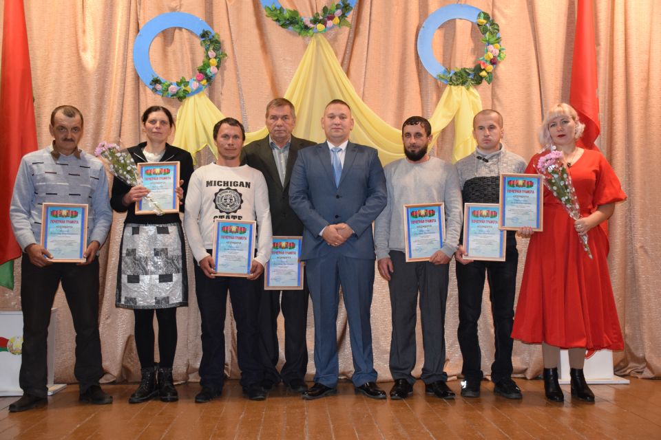 В каждом хозяйстве свои «Дожинки»